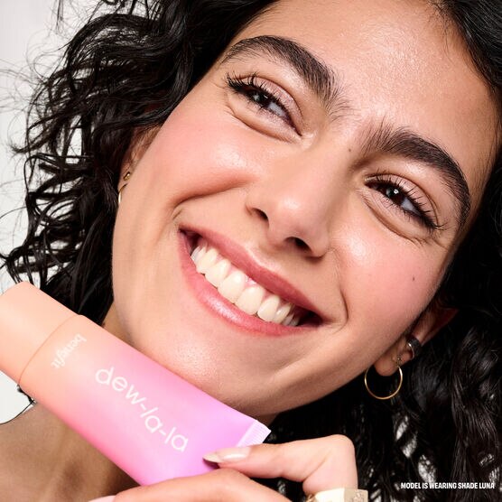 DEW LA LA ILUMINADOR L�QUIDO LIGHT MEDIU